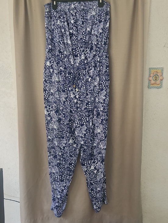 Lilly Pulitzer Pants - EUC Lilly Pulitzer Jumpsuit
